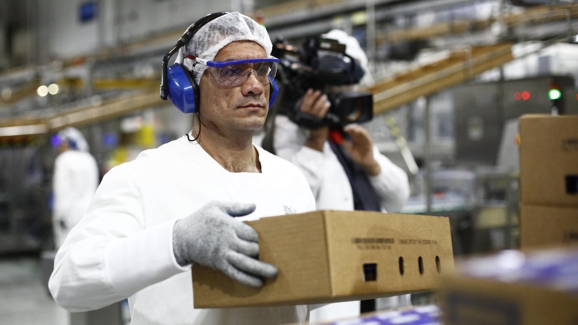 Gobierno por reducción de jornada laboral: El proyecto del PC es malo y populista