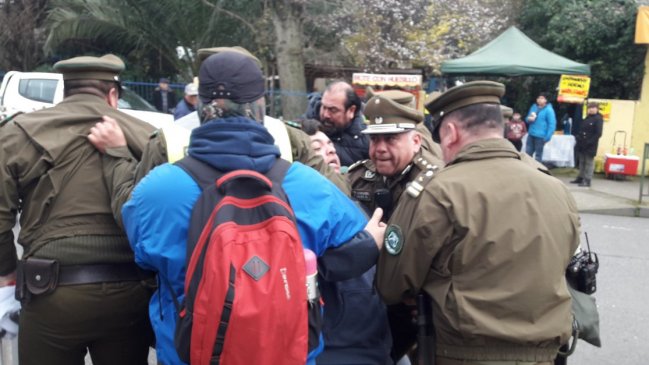 Cinco detenidos dejó manifestación a favor de las 40 horas en acto de Piñera en Chillán Viejo