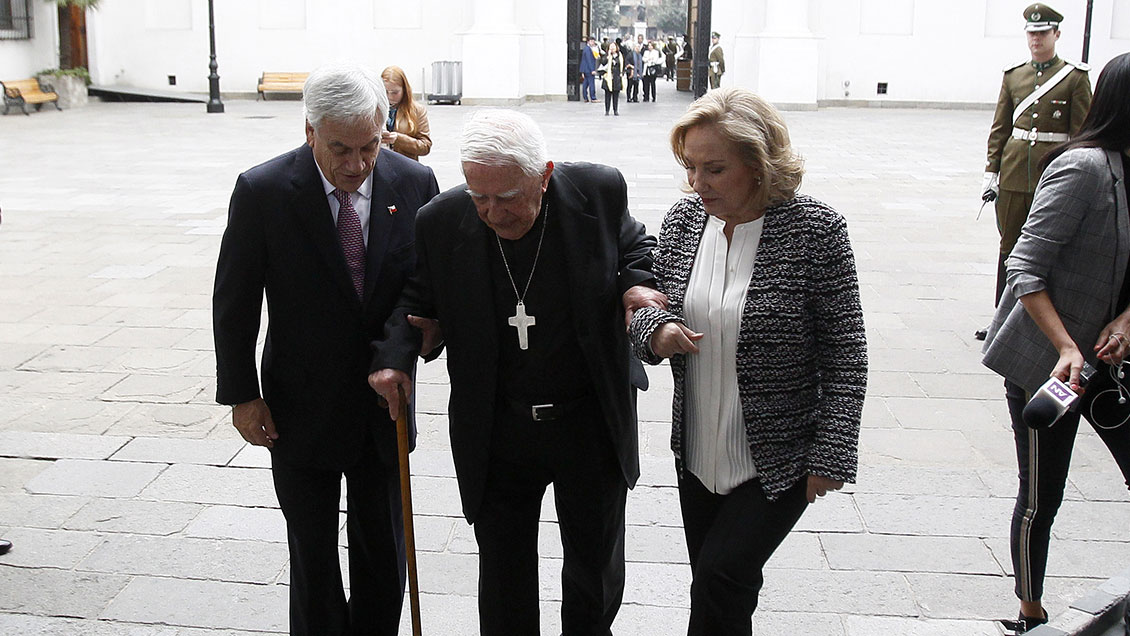 Presidente por obispo Piñera: Me cuesta creer en una denuncia que se hace 50 años después