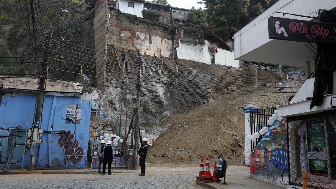 Gobierno: 25 casas deben ser demolidas en Valparaíso