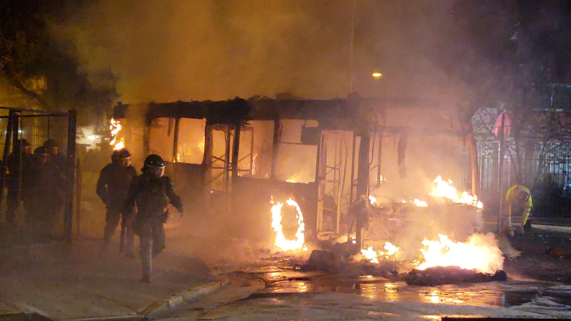 Alessandri lamentó incidentes en barrio Yungay y aseguró que marcha 