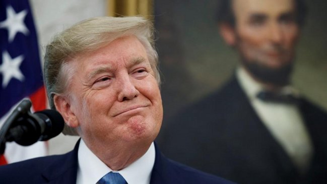 Escala la guerra comercial: Trump confirmó alza de aranceles en represalia a respuesta de China