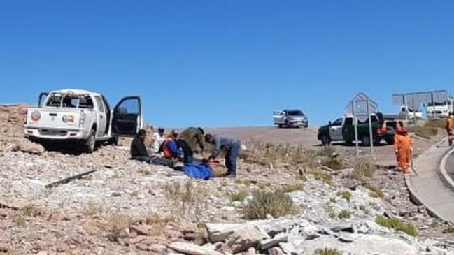 Un fallecido y cuatro lesionados dejó volcamiento en Calama