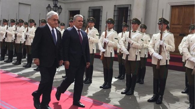 Duque dice trabaja con Piñera para apoyar a Brasil en crisis amazónica