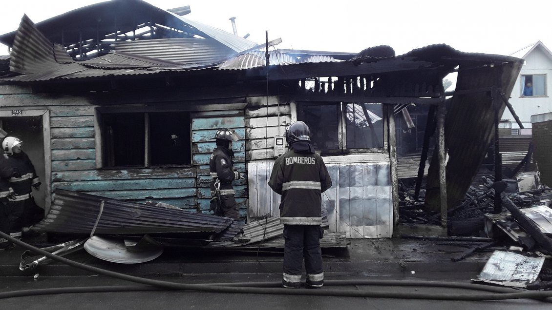 Joven padre muere en incendio en Nueva Imperial
