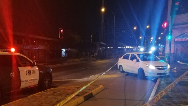 Con helicóptero, Carabineros rastrea a delincuentes que asaltaron caseta del Peaje Lo Prado