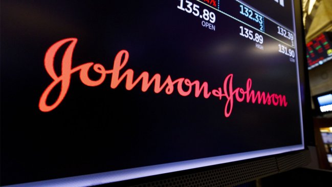 Johnson & Johnson deberá pagar histórica multa por ola de adicción a opioides