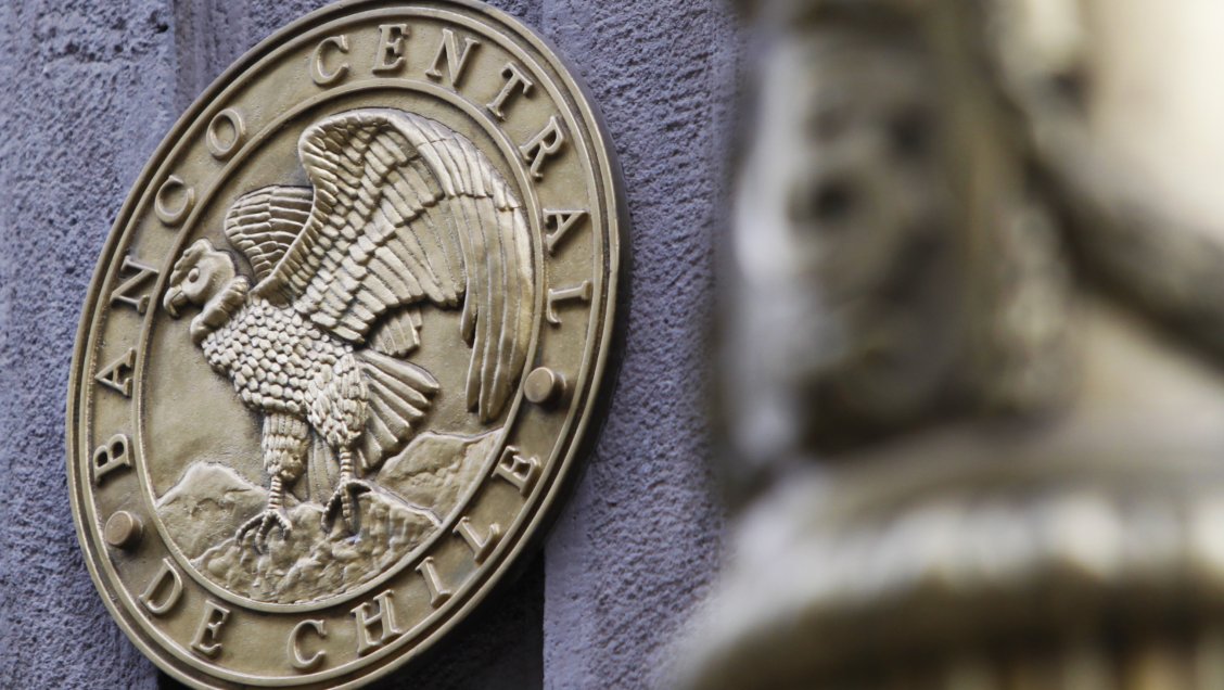 Operadores financieros esperan que el Banco Central baje tasa de interés