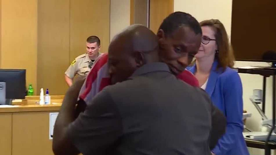 Condenado a cadena perpetua por robar 50 dólares quedará libre tras 36 años