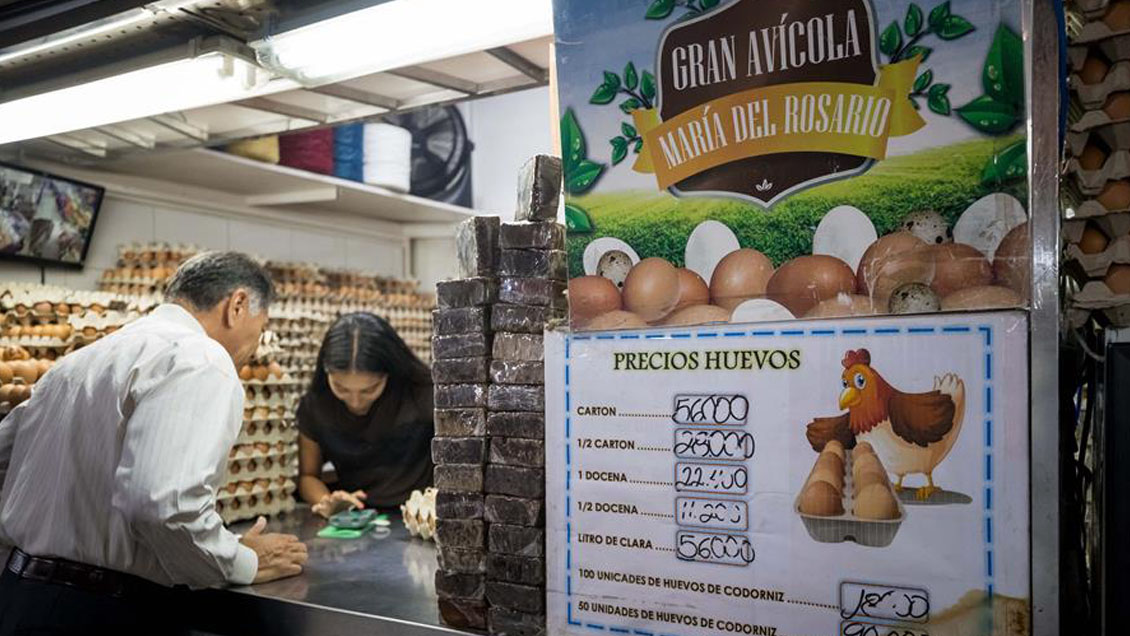 El salario mínimo de Venezuela toca suelo y llega a los dos dólares