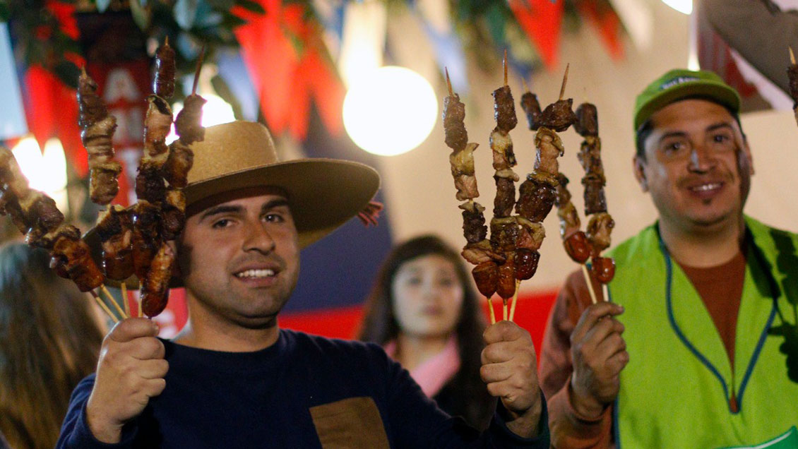 Fiestas Patrias XXL: Diputado propone feriado para el 16 y 17 de septiembre