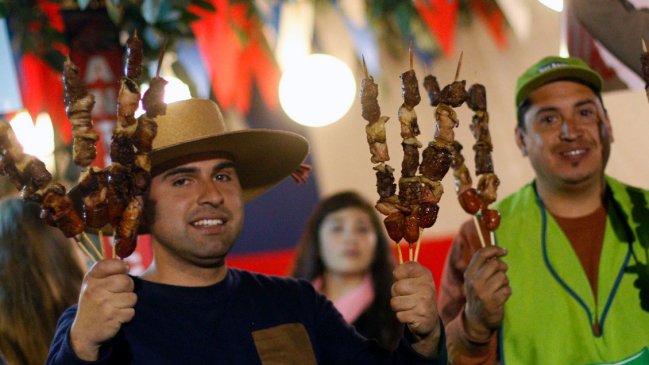 Fiestas Patrias XXL: Diputado propone feriado para el 16 y 17 de septiembre