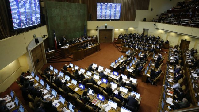 Cámara aprobó proyecto clave que permitió bajar largo de paro de profesores