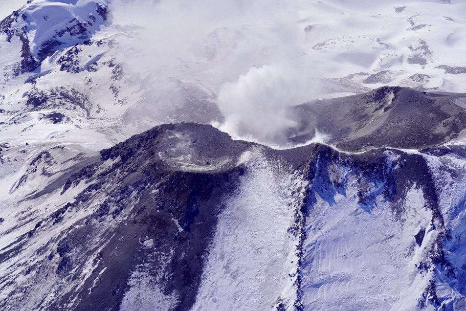 Sernageomin elevó medidas tras aumento en la actividad del volcán Nevados de Chillán