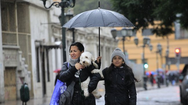 Anuncian chubascos para la zona central este fin de semana