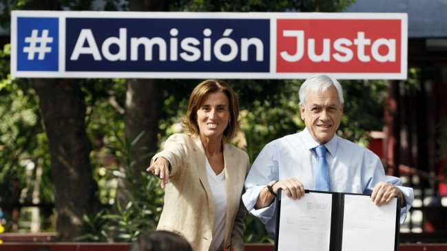 Profesores: En vez de implementar Admisión Escolar, Cubillos difundía una ley que no existía