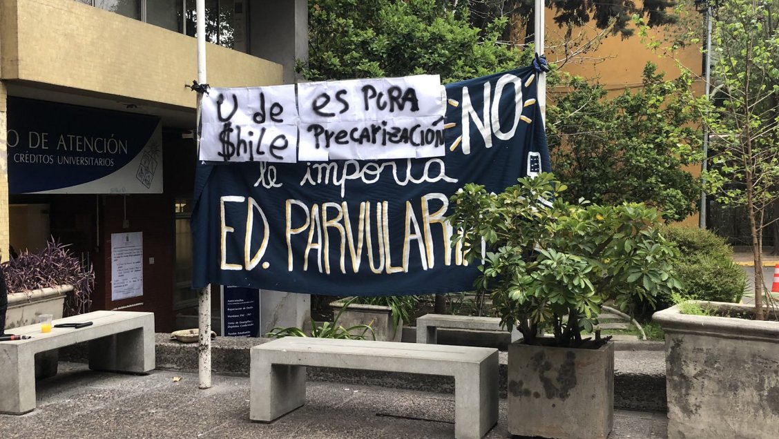 Alumnas de Educación Parvularia se tomaron 