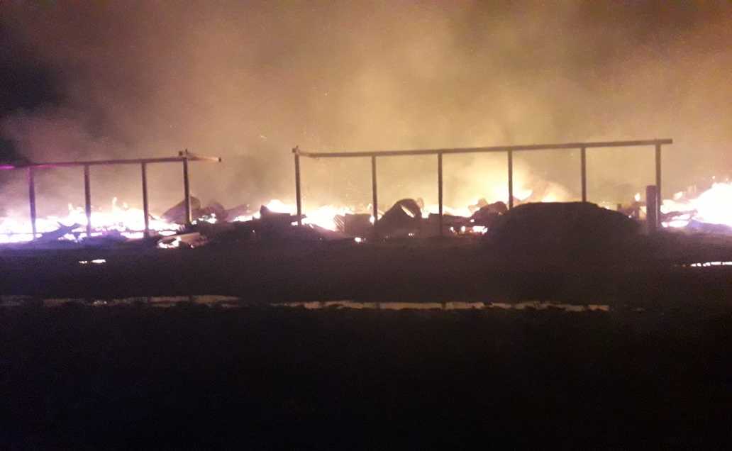 Gobierno anunció querellas contra responsables de ataque incendiario a empresa Colbún