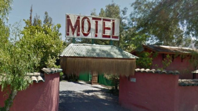 Recién casado le dijo a su esposa que lo secuestraron: Era mentira y estaba en un motel