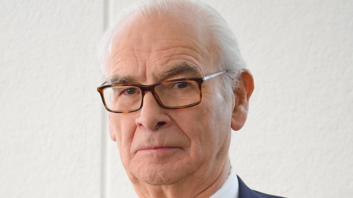 Colegio Médico aplicó sanción ética a Otto Dörr por hechos ligados a la Colonia Dignidad