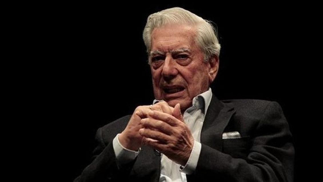 Vargas Llosa: La buena literatura nos defiende del nacionalismo y la demagogia