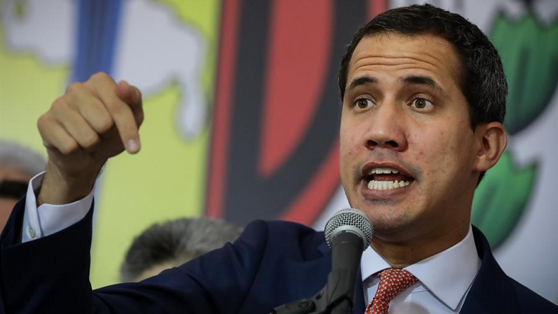 Fiscalía venezolana investigará a Guaidó por 