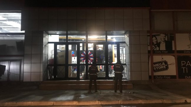 Robo afectó a tienda Mega Store en Punta Arenas