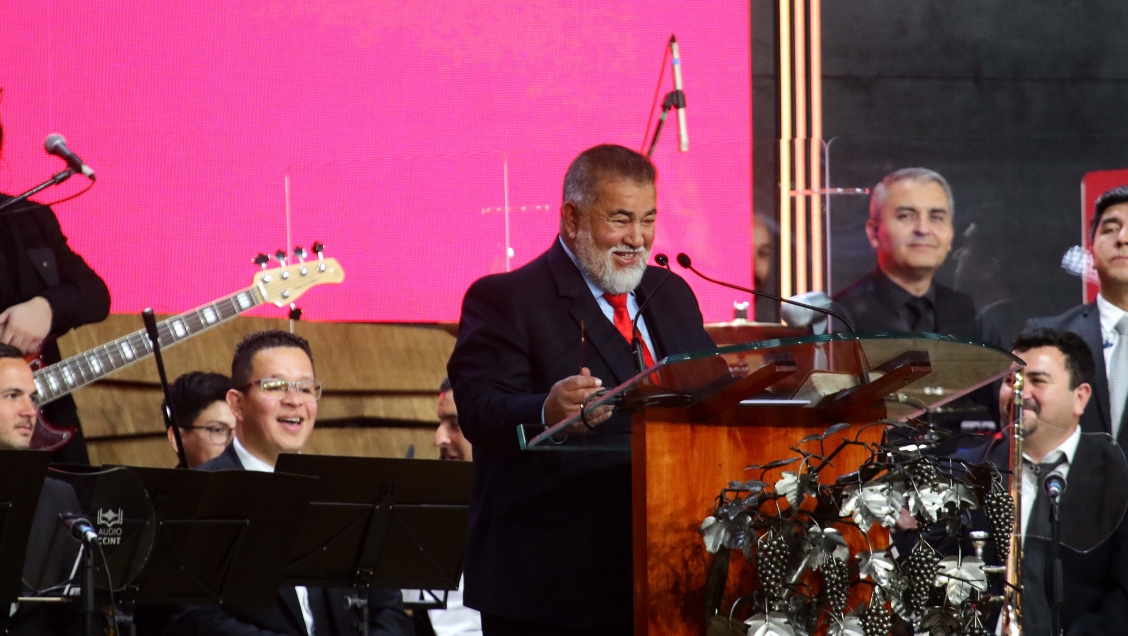 Obispo evangélico: Reducción de la jornada laboral pasa por un tema valórico