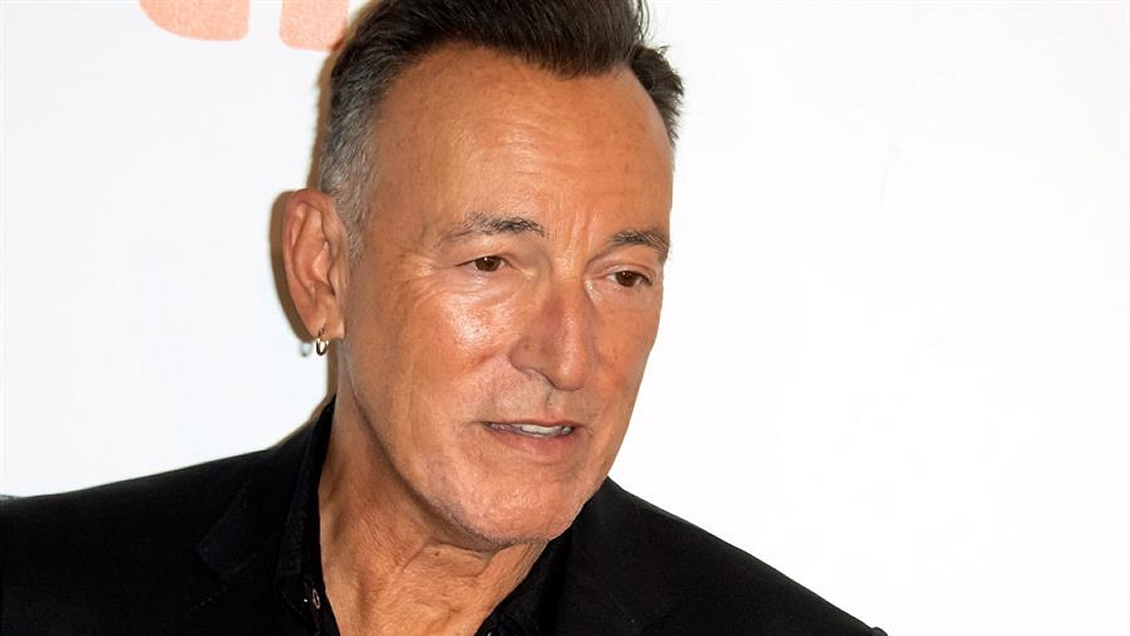 Bruce Springsteen celebra sus 70 años con un ojo puesto en el cine