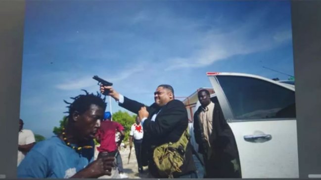  Senador haitiano abrió fuego contra manifestantes e hirió a un fotoperiodista  