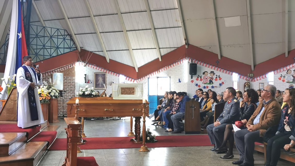 Familiares y amigos despidieron en emotivo funeral a jueza del Tribunal Oral de Arica