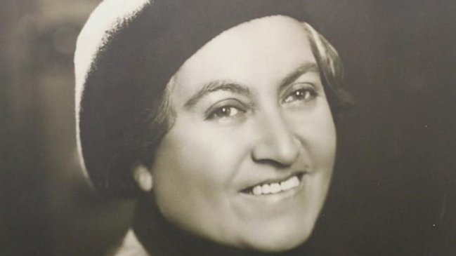 Inauguran exposición fotográfica de Gabriela Mistral en Vietnam