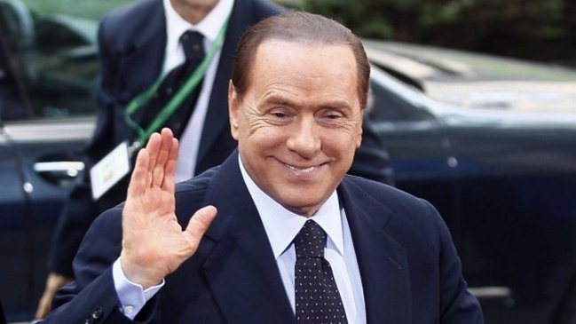  Investigan a Berlusconi por supuesta relación con la mafia  