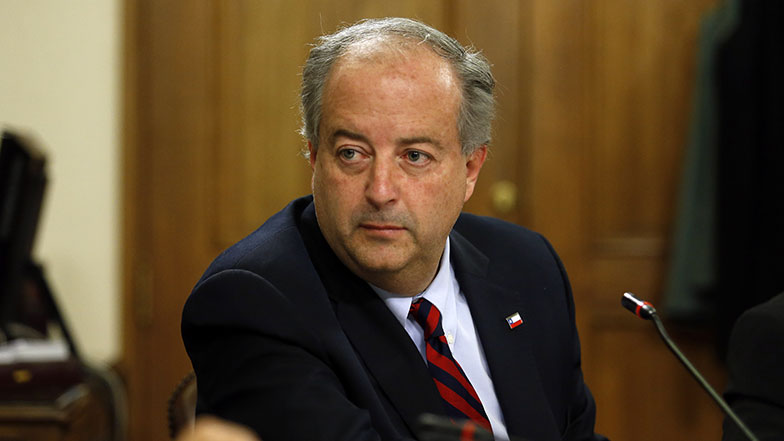 Diputada Yeomans pedirá que el ministro Monckeberg explique por qué 