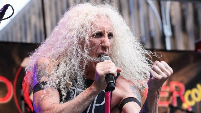 Líder de Twisted Sister criticó elección de Jennifer López y Shakira para el Super Bowl