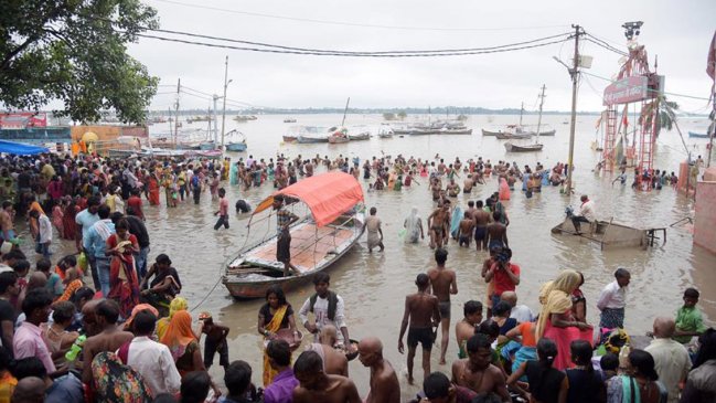 Lluvias e inundaciones dejan al menos 130 muertos en el norte de India