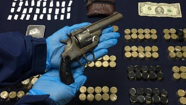 Tres detenidos dejó incautación de mil dosis de cocaína y pasta base en Chillán