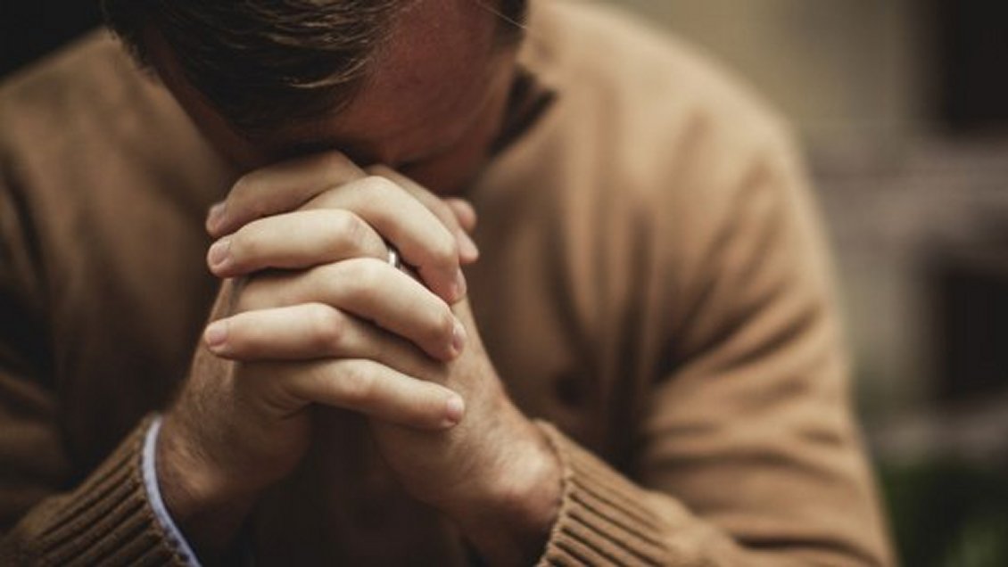 La inmensa mayoría de los chilenos cree en los milagros y en los espíritus