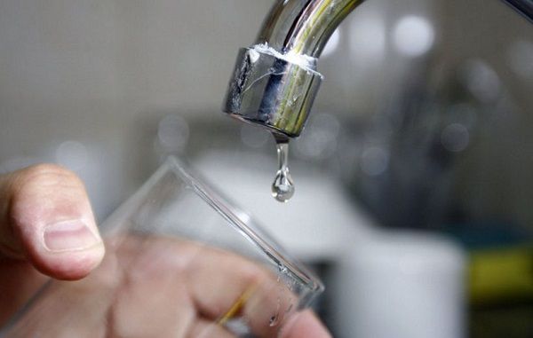 El agua potable vuelve a Puerto Octay tras 20 días sin servicio