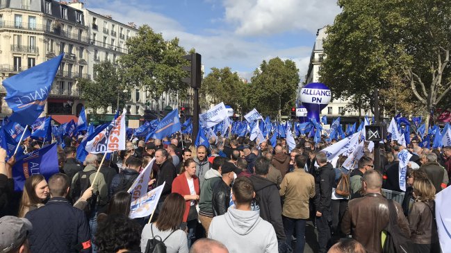 ¿Por qué se están suicidando los policías franceses?