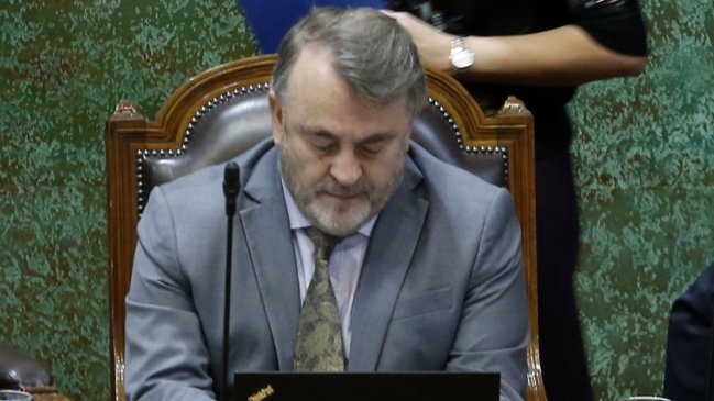 Coletazos de la acusación: PPD pide renuncia de Auth a vicepresidencia de la Cámara