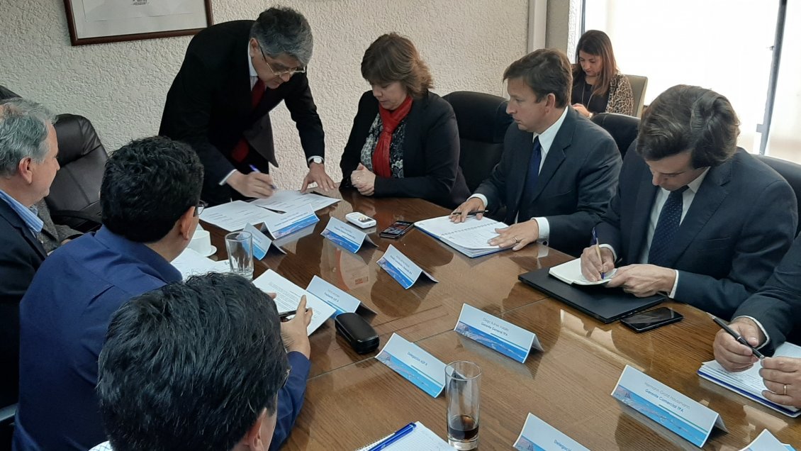 Puerto Arica anunció acuerdo con Servicios Portuarios de Bolivia para retomar el despacho de carga