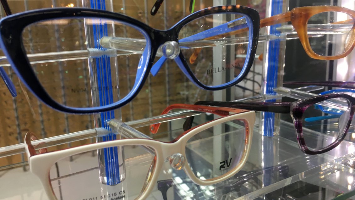 Colegio Médico y consultas en ópticas: Está en riesgo la salud visual de los pacientes