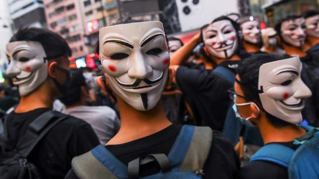 Hong Kong volvió a amanecer envuelta en el caos tras tercera noche de protestas