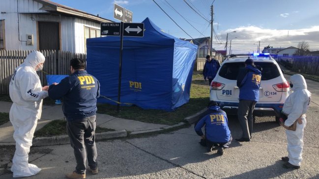 Punta Arenas: Hombre fue hallado muerto en la vía pública