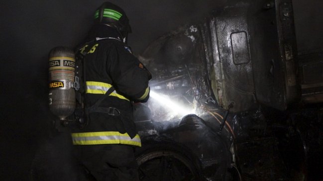 Nuevo ataque incendiario afectó a maquinaria agrícola en Lautaro