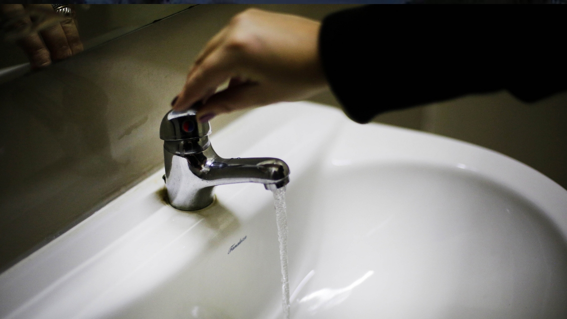 Nuevo problema con el agua en Los Lagos: Rotura de matriz dejó sin suministro a Quemchi