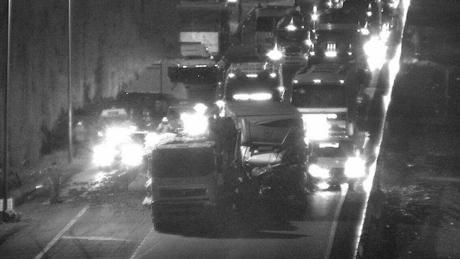 Accidente en la Ruta 5 Sur obligó a interrumpir tránsito a la altura de Pelequén