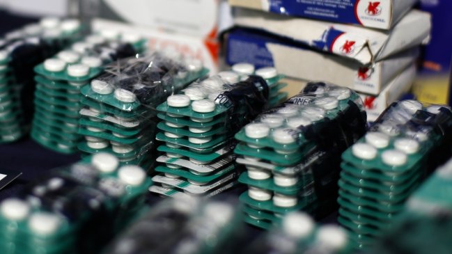Pacientes en Chile podrán importar todo tipo de fármacos desde el extranjero desde enero