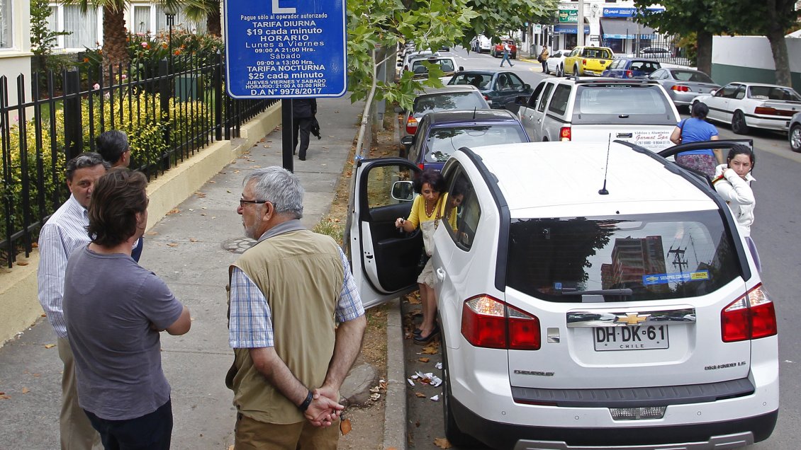 En 2020 volverán los parquímetros a la población Vergara de Viña del Mar